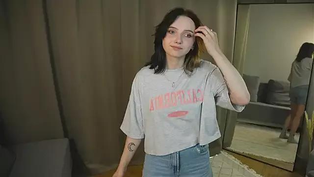 SheenaGoode from StripChat is Freechat