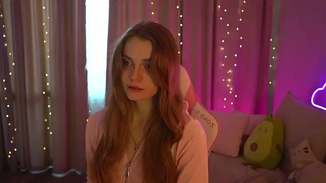Check-out your craziest wishes with our pick of gaming cams models, featuring big knockers, round tails and tight twats.