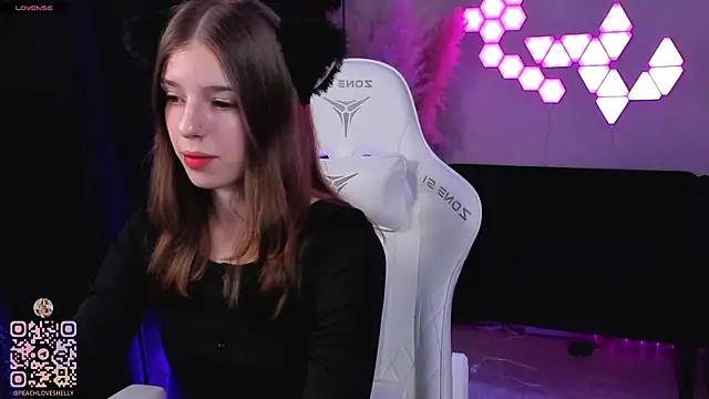 Check-out your craziest wishes with our pick of gaming cams models, featuring big knockers, round tails and tight twats.