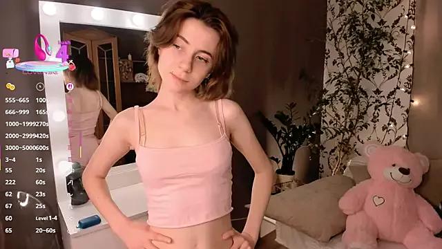shyina_meow from StripChat is Freechat