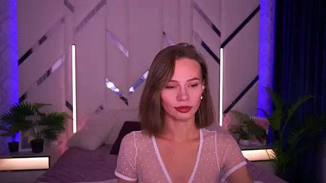 Check-out your craziest wishes with our pick of gaming cams models, featuring big knockers, round tails and tight twats.