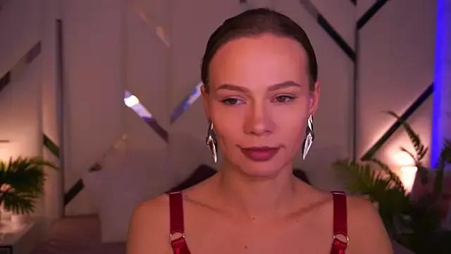 ShyySiren from StripChat is Freechat