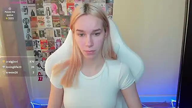 SienaHill from StripChat is Freechat