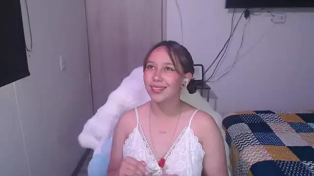 Check-out your craziest wishes with our pick of gaming cams models, featuring big knockers, round tails and tight twats.