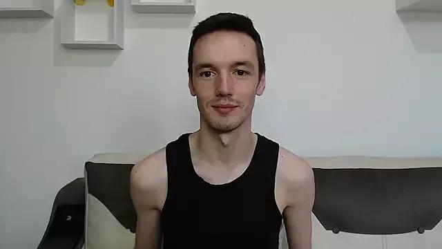 slimguy1995 from StripChat is Freechat