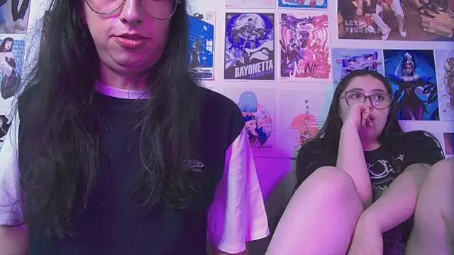 Check-out your craziest wishes with our pick of gaming cams models, featuring big knockers, round tails and tight twats.