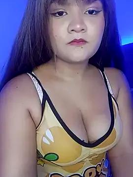 Sofia18hotdding from StripChat is Freechat