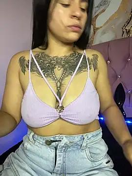 Check-out your craziest wishes with our pick of gaming cams models, featuring big knockers, round tails and tight twats.
