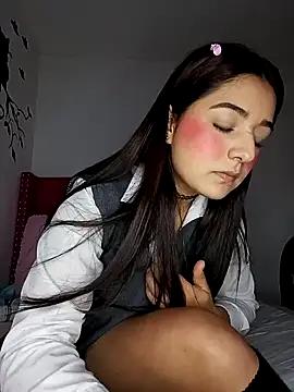 Check-out your craziest wishes with our pick of gaming cams models, featuring big knockers, round tails and tight twats.