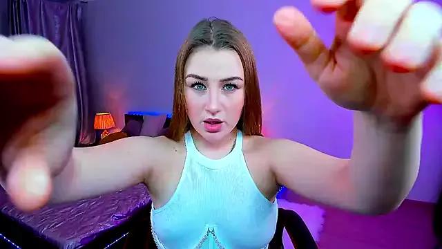 Check-out your craziest wishes with our pick of gaming cams models, featuring big knockers, round tails and tight twats.