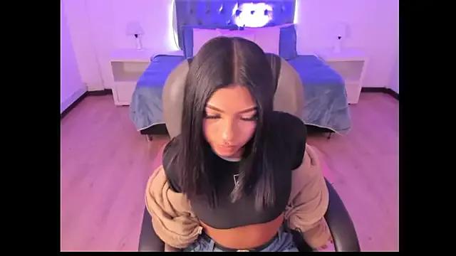 Sofia_collen_ from StripChat is Freechat