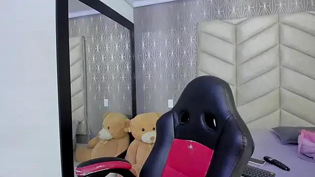 Sofia_Marin7 from StripChat is Freechat