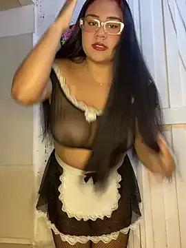 Check-out your craziest wishes with our pick of gaming cams models, featuring big knockers, round tails and tight twats.
