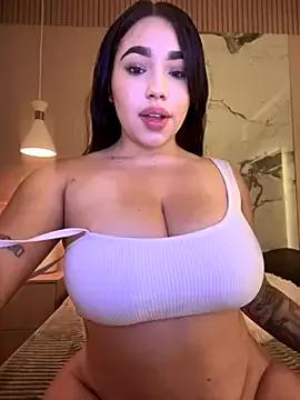 Check-out your craziest wishes with our pick of gaming cams models, featuring big knockers, round tails and tight twats.