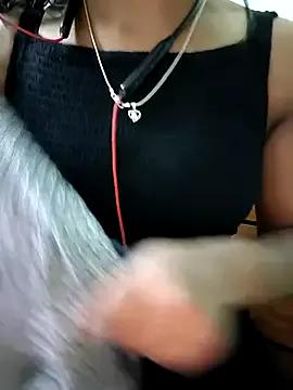 Soloqueentamil from StripChat is Freechat