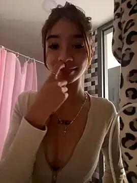 Check-out your craziest wishes with our pick of gaming cams models, featuring big knockers, round tails and tight twats.