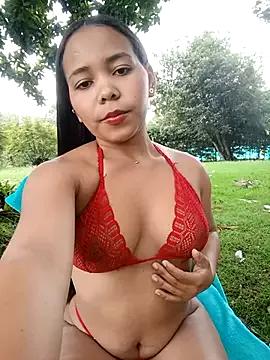 SophiaGuzman from StripChat is Freechat