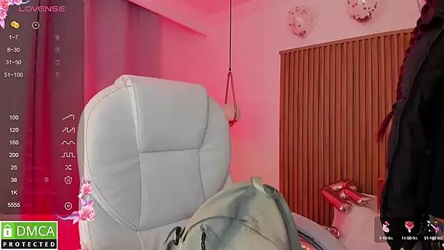 Check-out your craziest wishes with our pick of gaming cams models, featuring big knockers, round tails and tight twats.