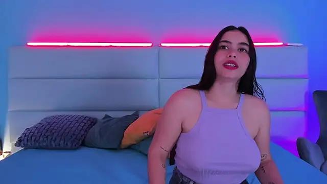 Check-out your craziest wishes with our pick of gaming cams models, featuring big knockers, round tails and tight twats.