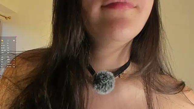 soyamandaa_ from StripChat is Freechat
