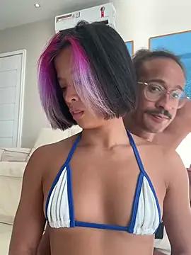 Check-out your craziest wishes with our pick of gaming cams models, featuring big knockers, round tails and tight twats.