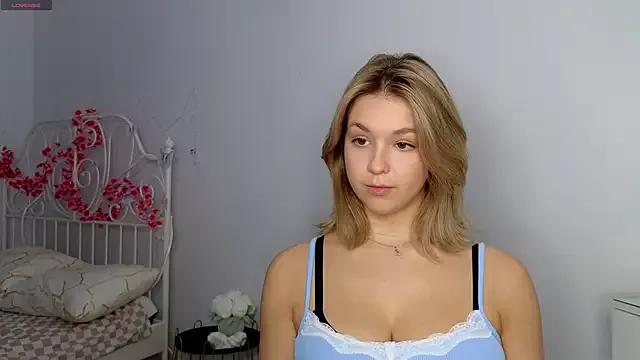 springloveee from StripChat is Freechat