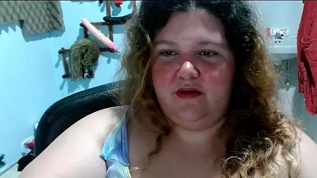 squirt322bbw from StripChat is Freechat