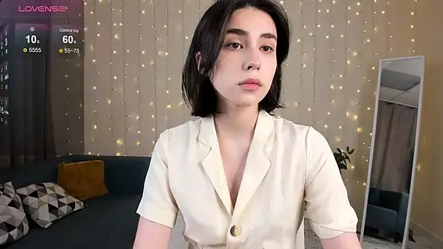 Stacy-Sharp from StripChat is Freechat