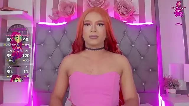 Star-Fire from StripChat is Freechat