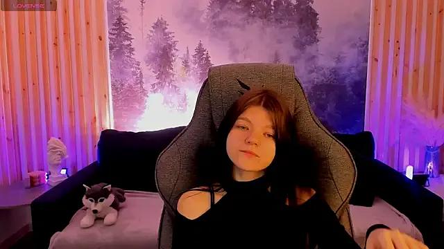 StasyaCollins from StripChat is Freechat