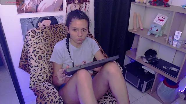 Check-out your craziest wishes with our pick of gaming cams models, featuring big knockers, round tails and tight twats.