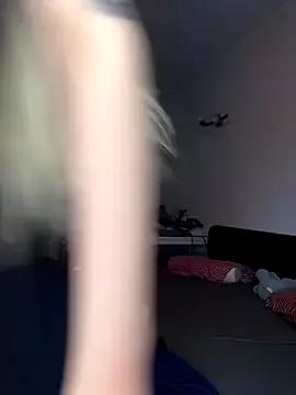 Steffi_Snowbunny from StripChat is Freechat