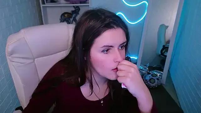 Check-out your craziest wishes with our pick of gaming cams models, featuring big knockers, round tails and tight twats.