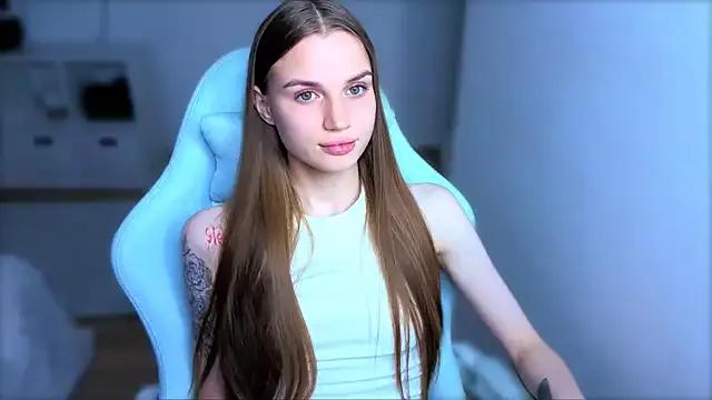 Check-out your craziest wishes with our pick of gaming cams models, featuring big knockers, round tails and tight twats.