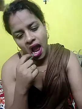 Stepbhabhi from StripChat is Freechat