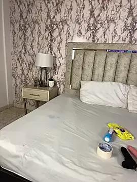 Stephanie_Daniels_ from StripChat is Freechat