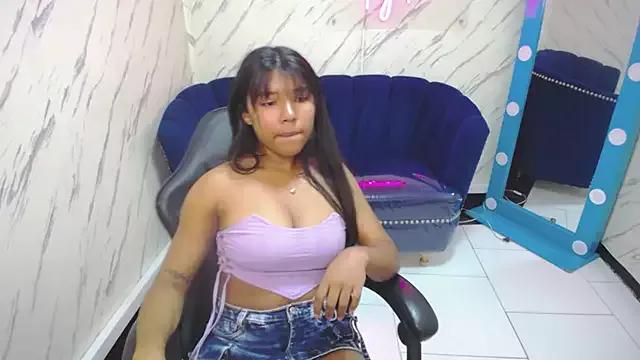 Check-out your craziest wishes with our pick of gaming cams models, featuring big knockers, round tails and tight twats.