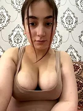 StormBeverly from StripChat is Freechat