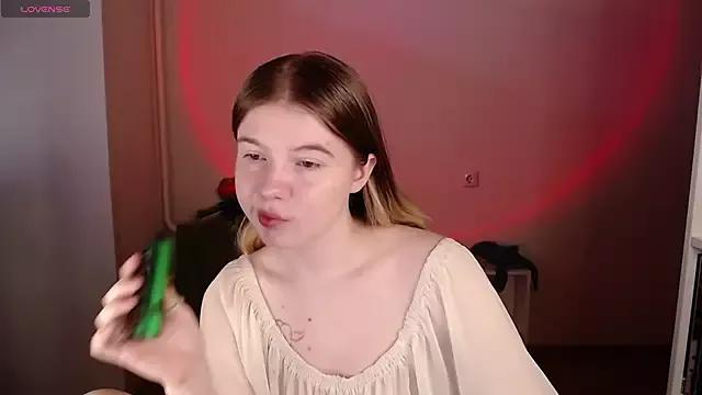Strawberry_juli from StripChat is Freechat