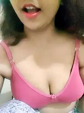 Sugar_mommy_here from StripChat is Freechat