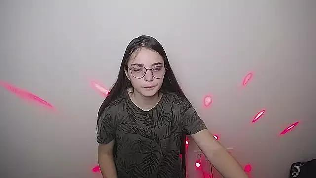 Sun_Shine__ from StripChat is Freechat