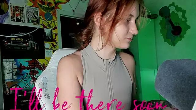 Check-out your craziest wishes with our pick of gaming cams models, featuring big knockers, round tails and tight twats.