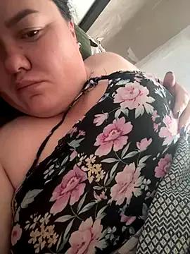SunnyLeila2101 from StripChat is Freechat