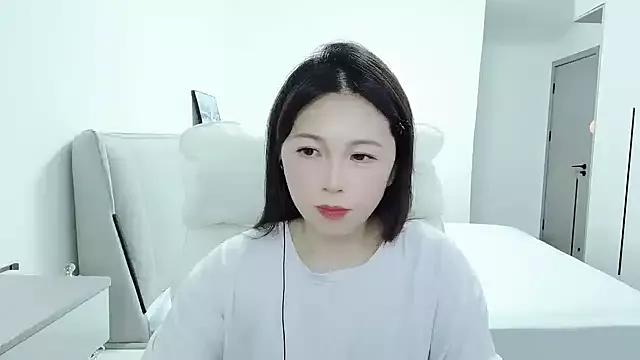 Sunset_glow from StripChat is Freechat