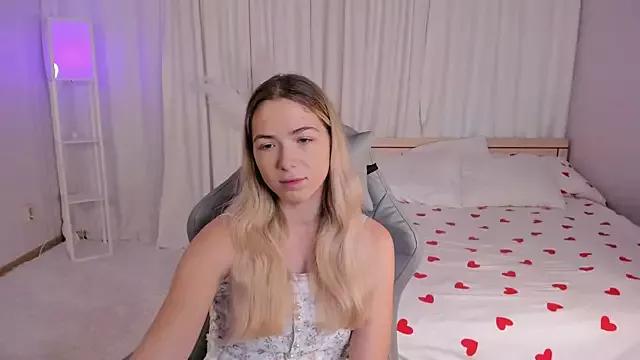 Susan_Mimi from StripChat is Freechat