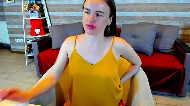 Check-out your craziest wishes with our pick of gaming cams models, featuring big knockers, round tails and tight twats.