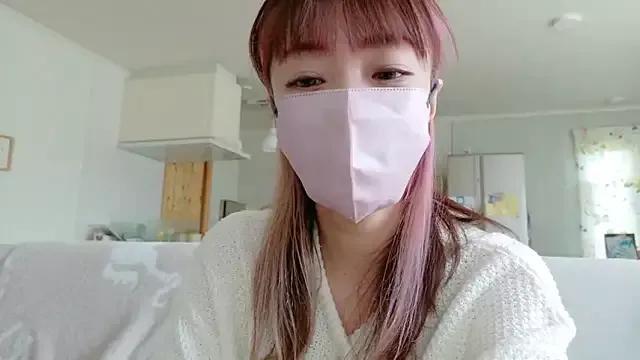 Photos of suzu-1201 from StripChat is Freechat