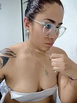 Check-out your craziest wishes with our pick of gaming cams models, featuring big knockers, round tails and tight twats.