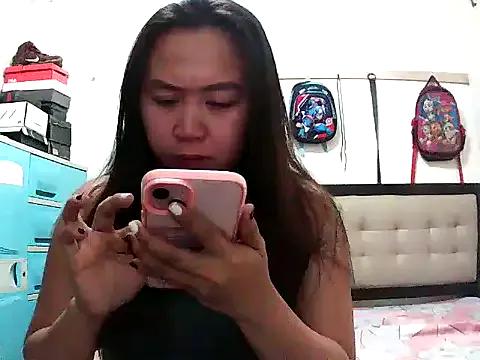 Sweet_asian4youxxx from StripChat is Freechat