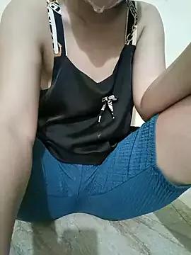 Sweet_asianlove from StripChat is Freechat